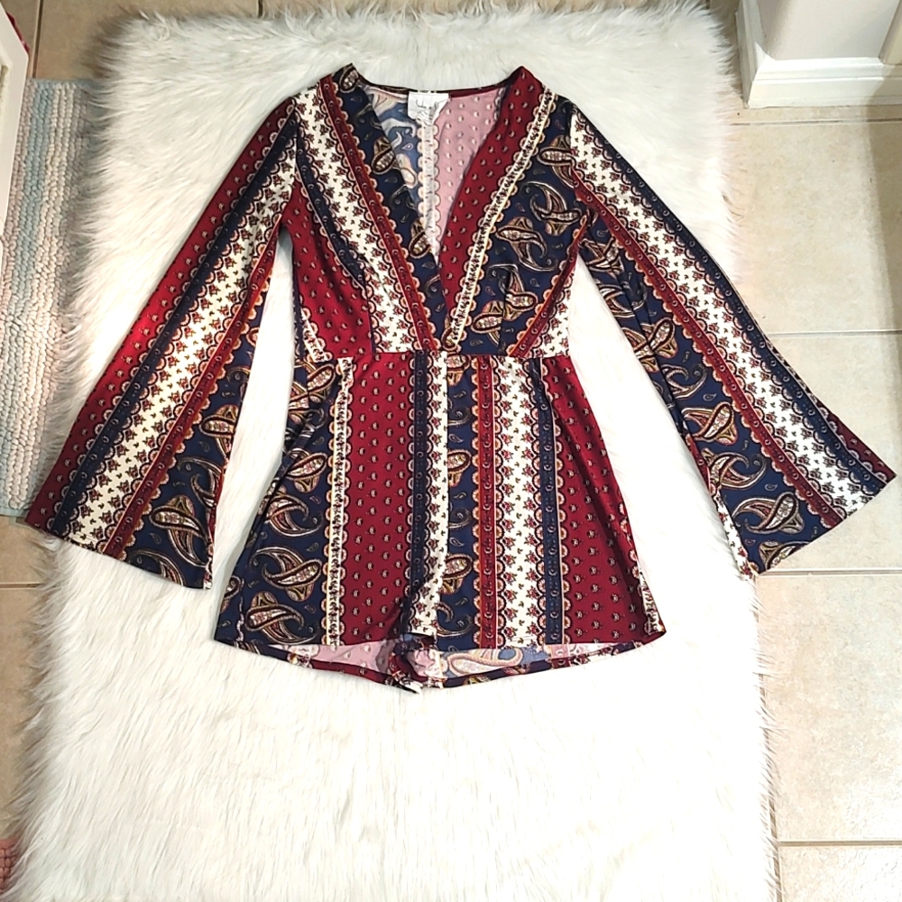 Sadie & Sage Romper "M"